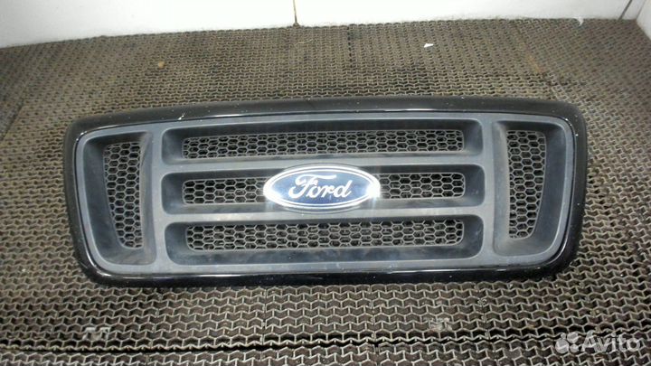 Решетка радиатора Ford F-150, 2007
