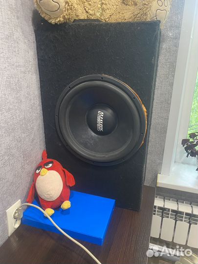 Sundown Audio SA 15 сабуфер