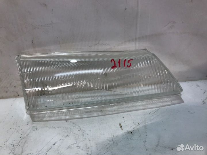 Стекло фары переднее правое Ваз 2115 2010