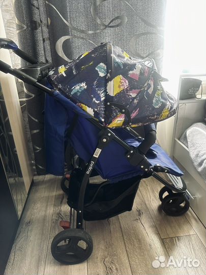 Прогулочная коляска