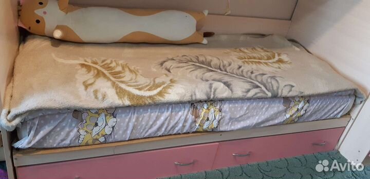 Детская кровать двухъярусная