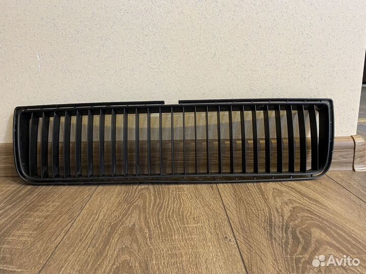 Решетка радиатора skoda octavia 2007 г