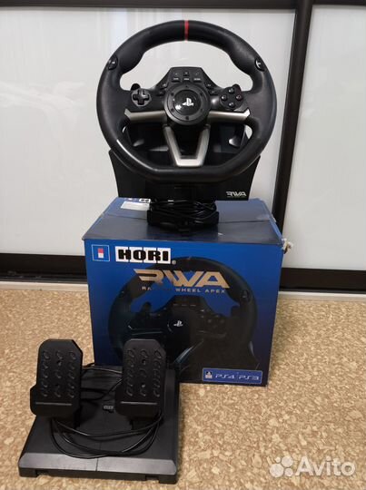 Игровой руль с педалями