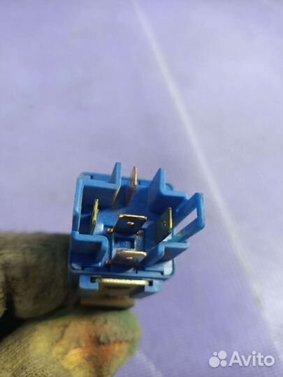 Реле стеклоочистителя Kia Sportage 2