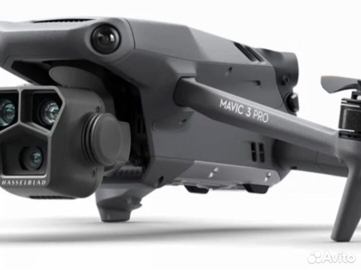 Квадрокоптер DJI Mavic 3 PRO