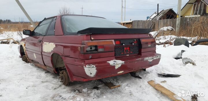 Nissan Sunny RZ1 в разборе