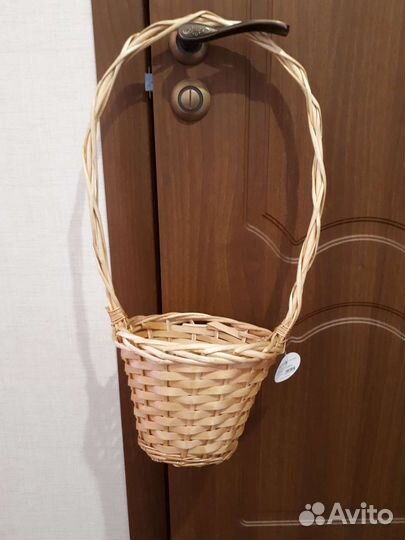 Корзина плетеная