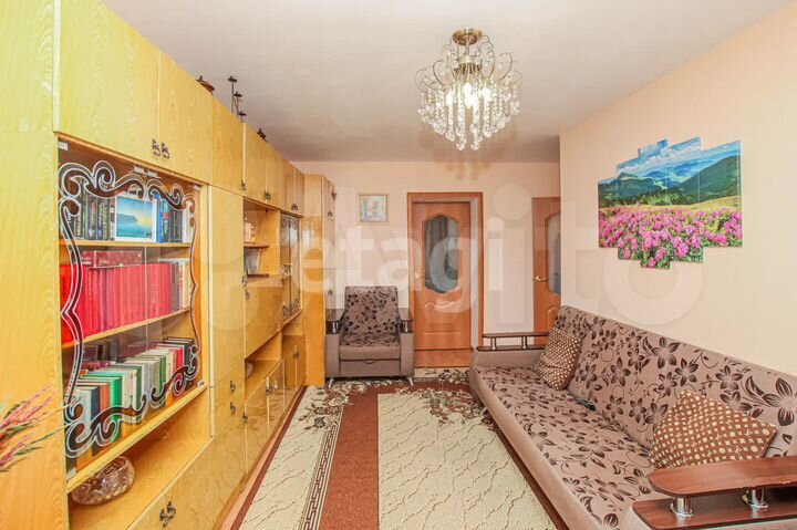 3-к. квартира, 57 м², 1/5 эт.