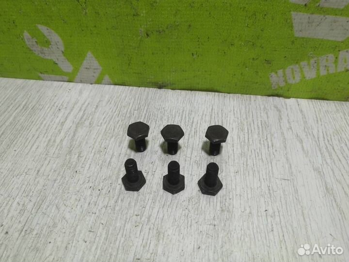 Болт коленвала Шевроле Ланос