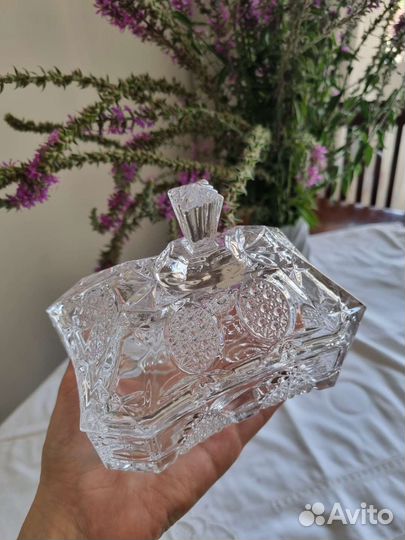 Конфетница