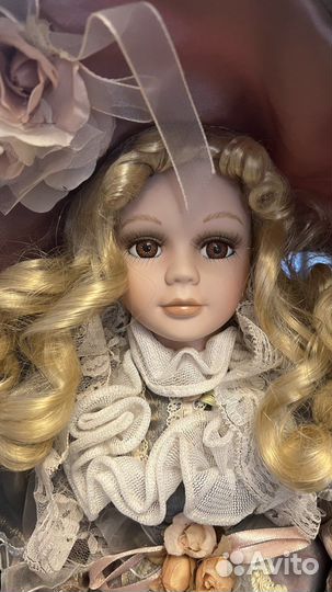 Коллекционная кукла