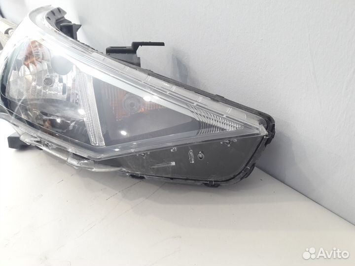 Фара передняя правая Hyundai Solaris 2020-н.в