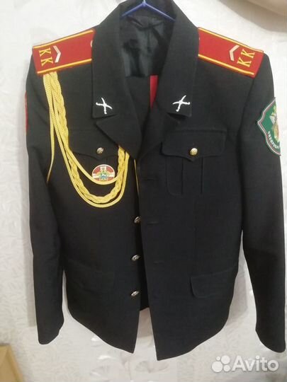 Продам кадетскую форму