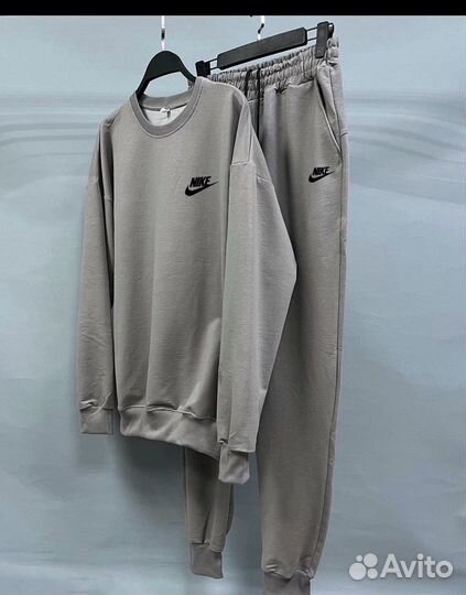 Спортивный костюм мужской