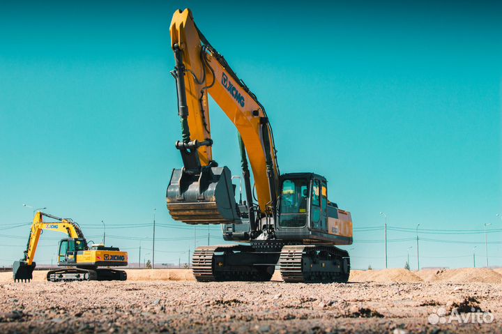 Гусеничный экскаватор XCMG XE370CA, 2023