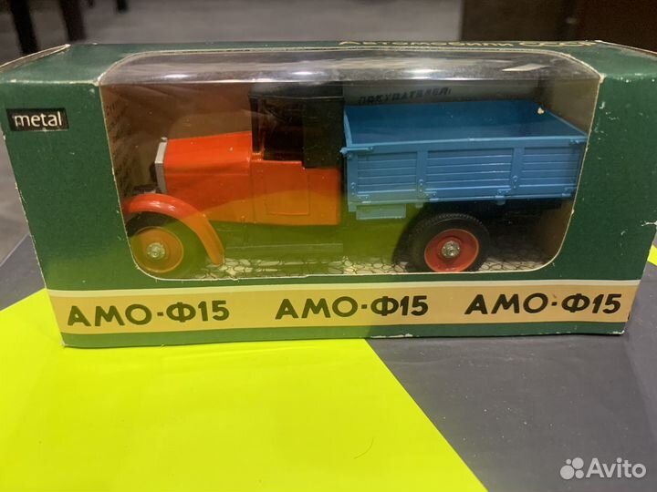 Модель грузовика амо-Ф15