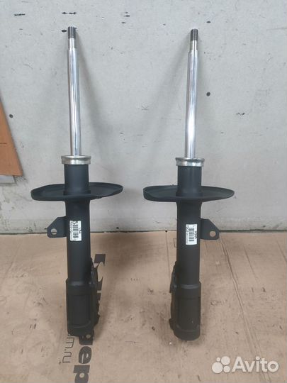 Стойки 48510-47041 Toyota Prius, NHW20