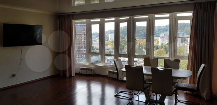 3-к. квартира, 100 м², 8/8 эт.