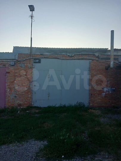 Гараж, > 30 м²