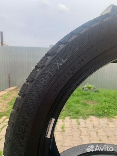 Gislaved Nord Frost 200 235/45 R18 T