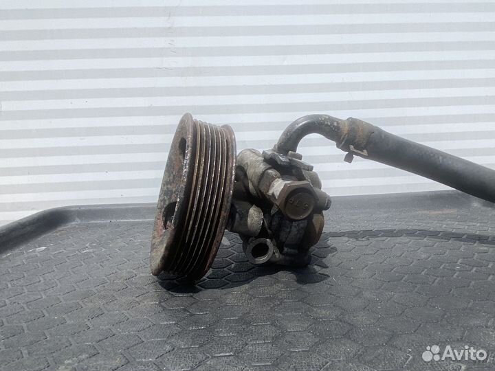 Насос гура для Hyundai grand starex,H-1