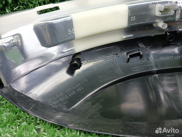 Поворотник в зеркало левый VW Golf 6 Touran VAG