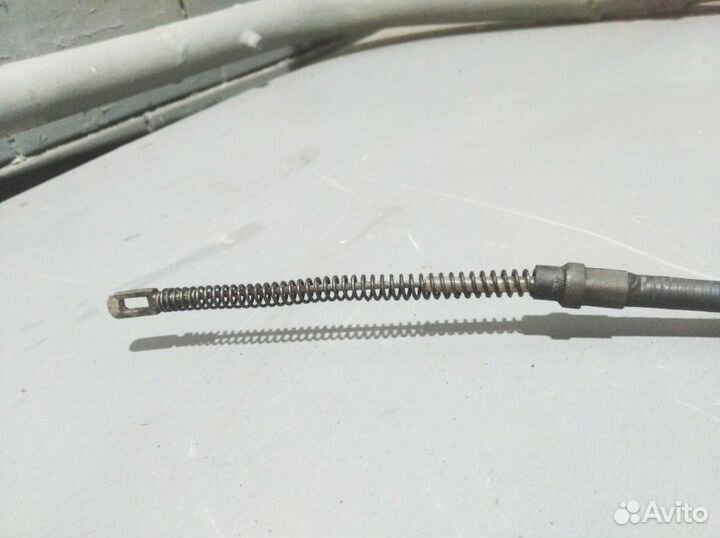 Трос стояночного тормоза LADA Granta седан 1 2013