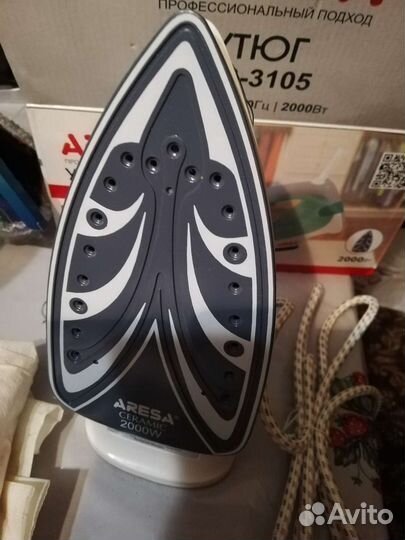 Утюг Aresa AR3105