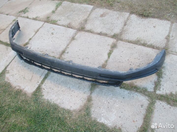 Накладка переднего бампера Toyota Highlander 3