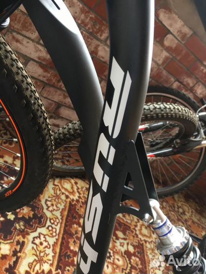 Велосипед горный rush hour FS 815