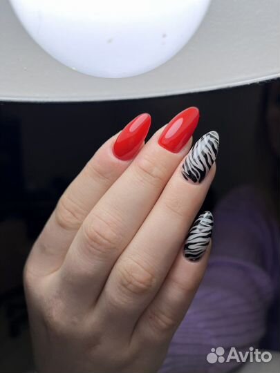 Маникюр