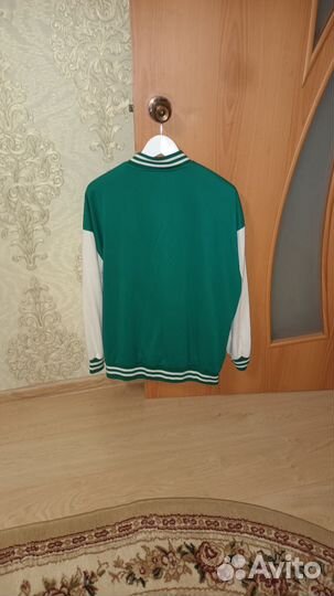 Куртка бомбер