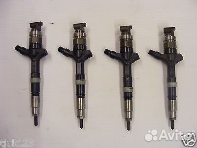 Форсунки Тойота Авенсис 2.0 D-4D 23670-0G010