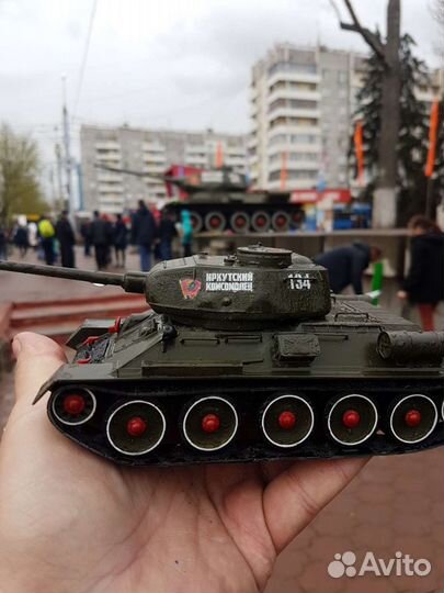 Сборная модель танка 