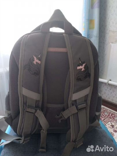 Ранец школьный для девочки