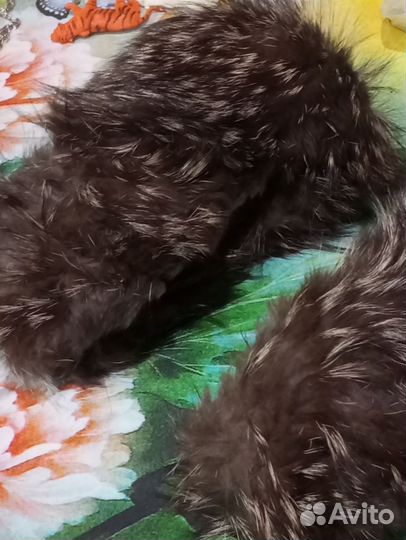 Меховой воротник песец