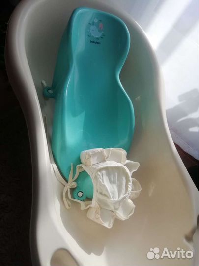 Ванночка для купания и принадлежности