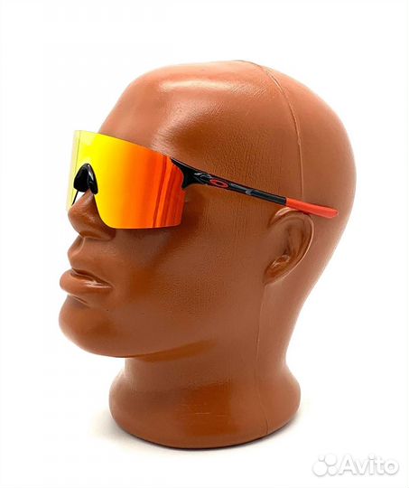 Солнцезащитные очки Oakley Evzero
