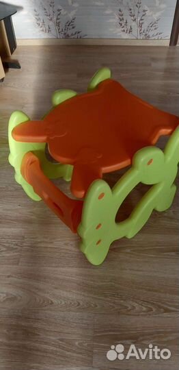 Детский стульчик для кормления