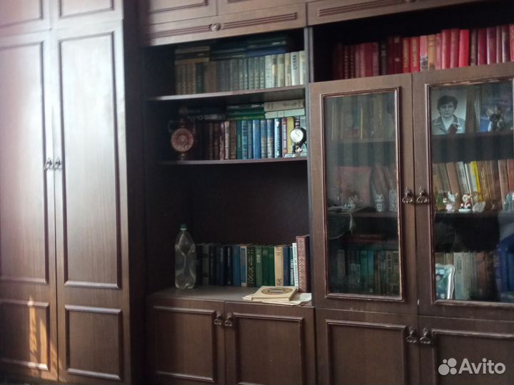 Шкаф стенка