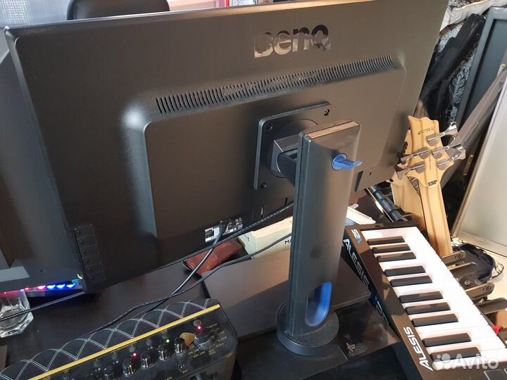 Монитор BenQ GL2760-T 27