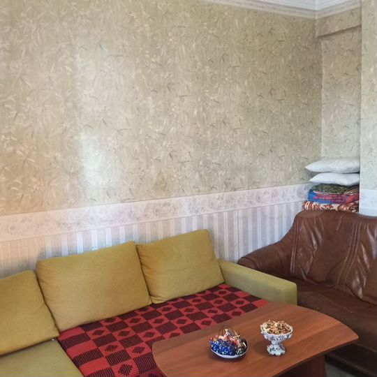 2-к. квартира, 52 м², 4/4 эт.