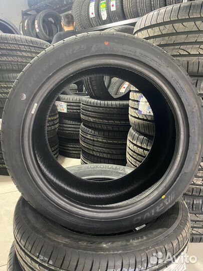 Arivo Ultra ARZ5 235/45 R17