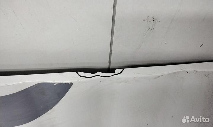 Спойлер кабины боковой левый Sitrak C7H