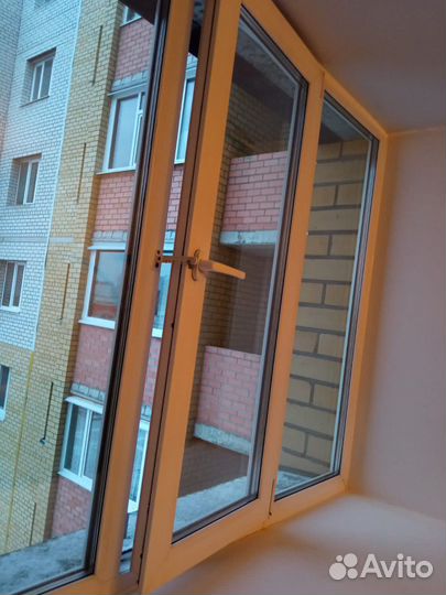 Окно пластиковое бу