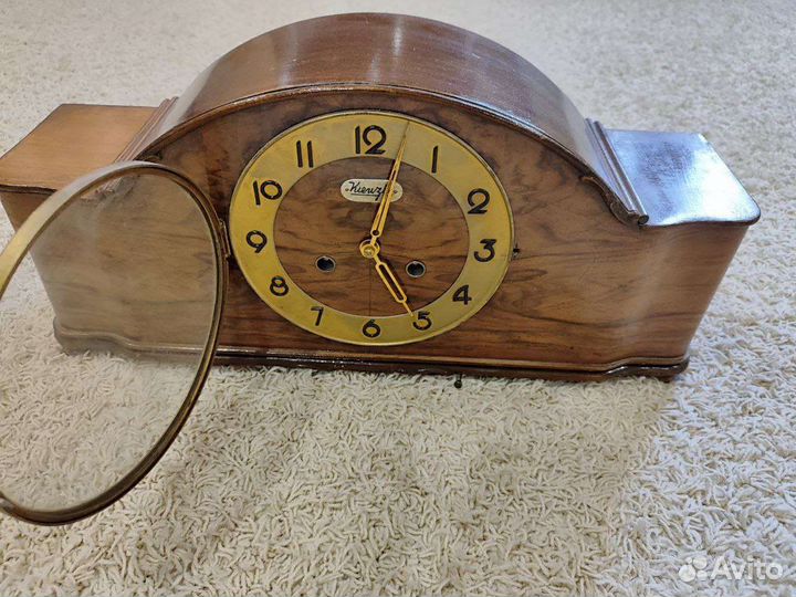 Старинные часы kienzle