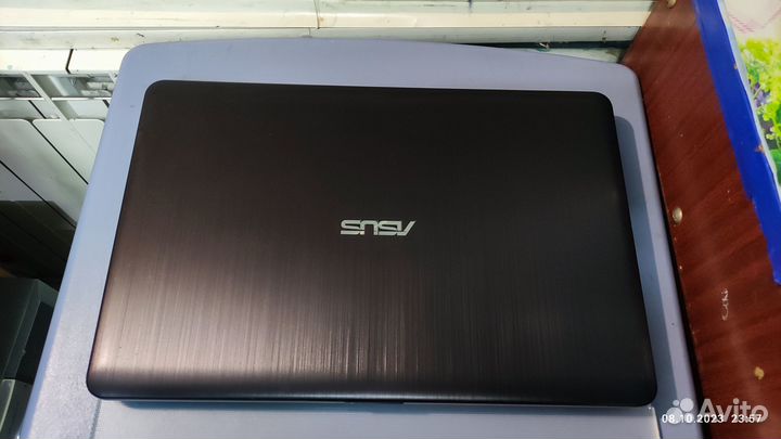 Ноутбук Asus Core i3