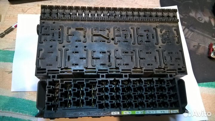 Блок предохранителей Volkswagen