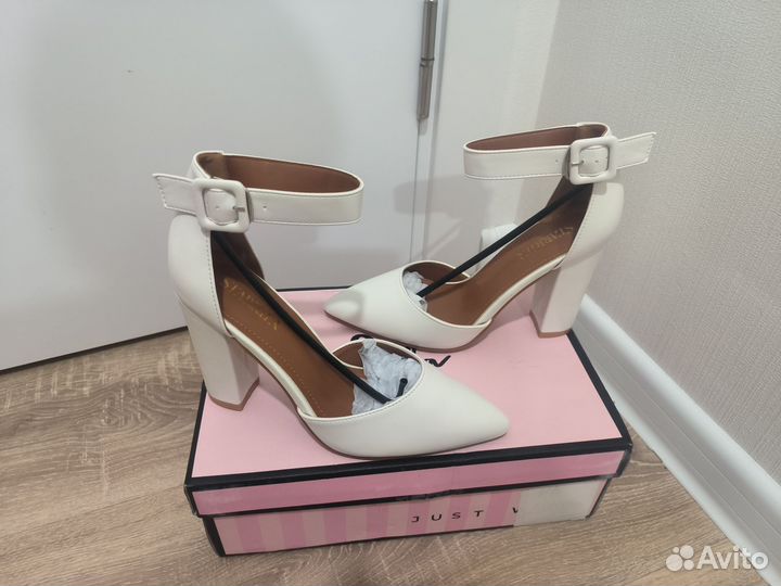 Туфли женские 36 размер новые