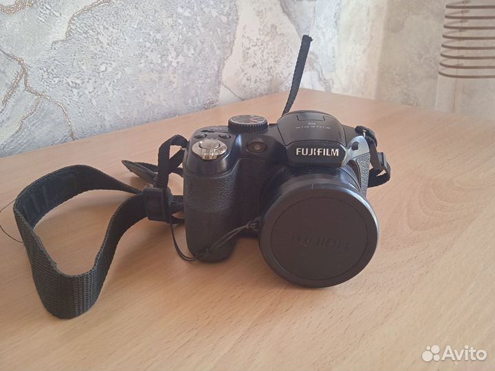 Фотоаппарат Fujifilm Finepix S1600